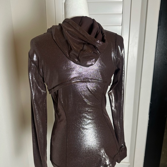 Lululemon Jacket Size 6 - Picture 3 of 8